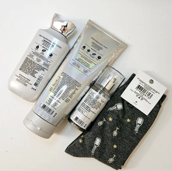 "Cheers!" Festive Loft & B&BW's Premium Set - Picture 3 of 6